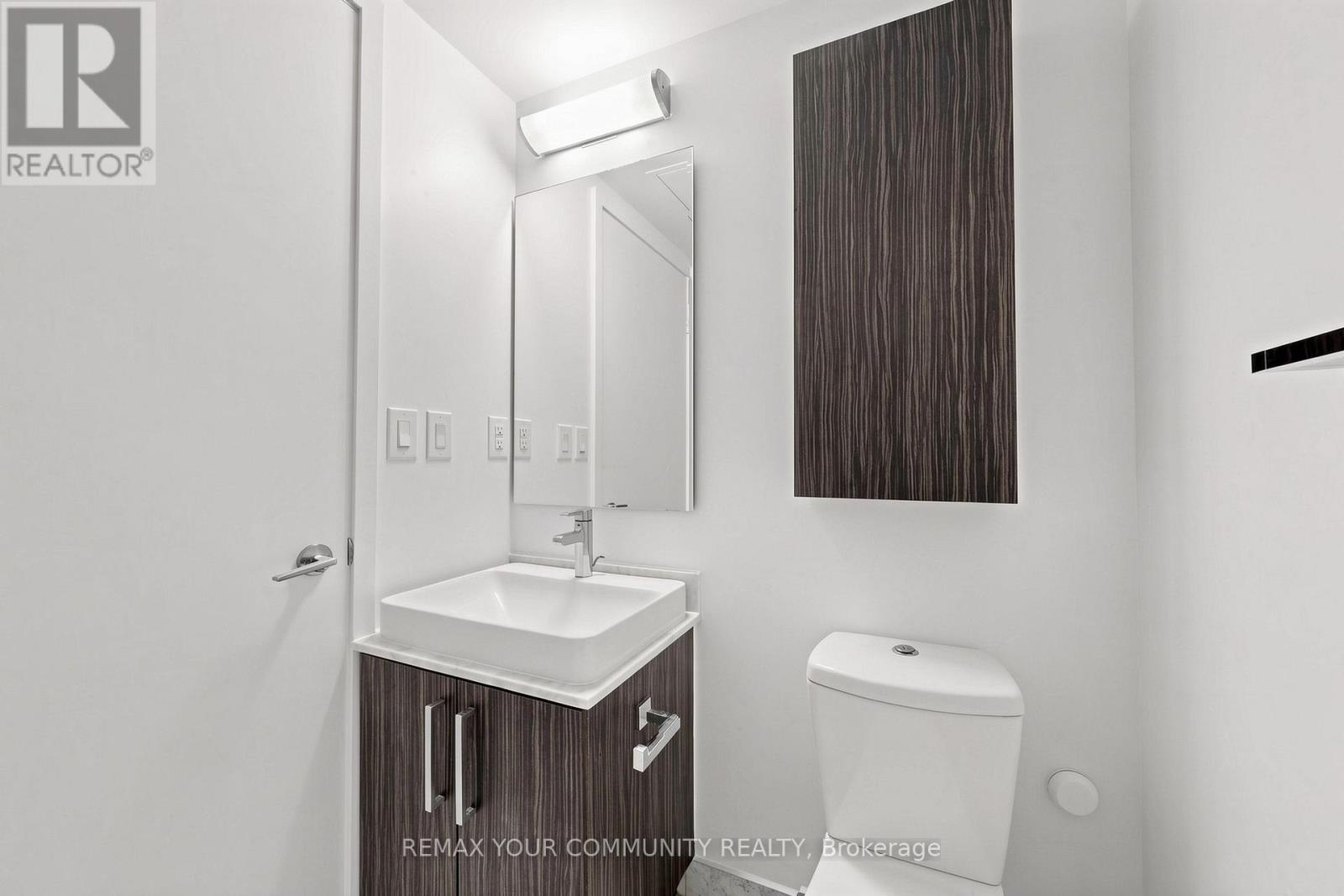 3901 - 12 York Street, Toronto (waterfront Communities), Ontario