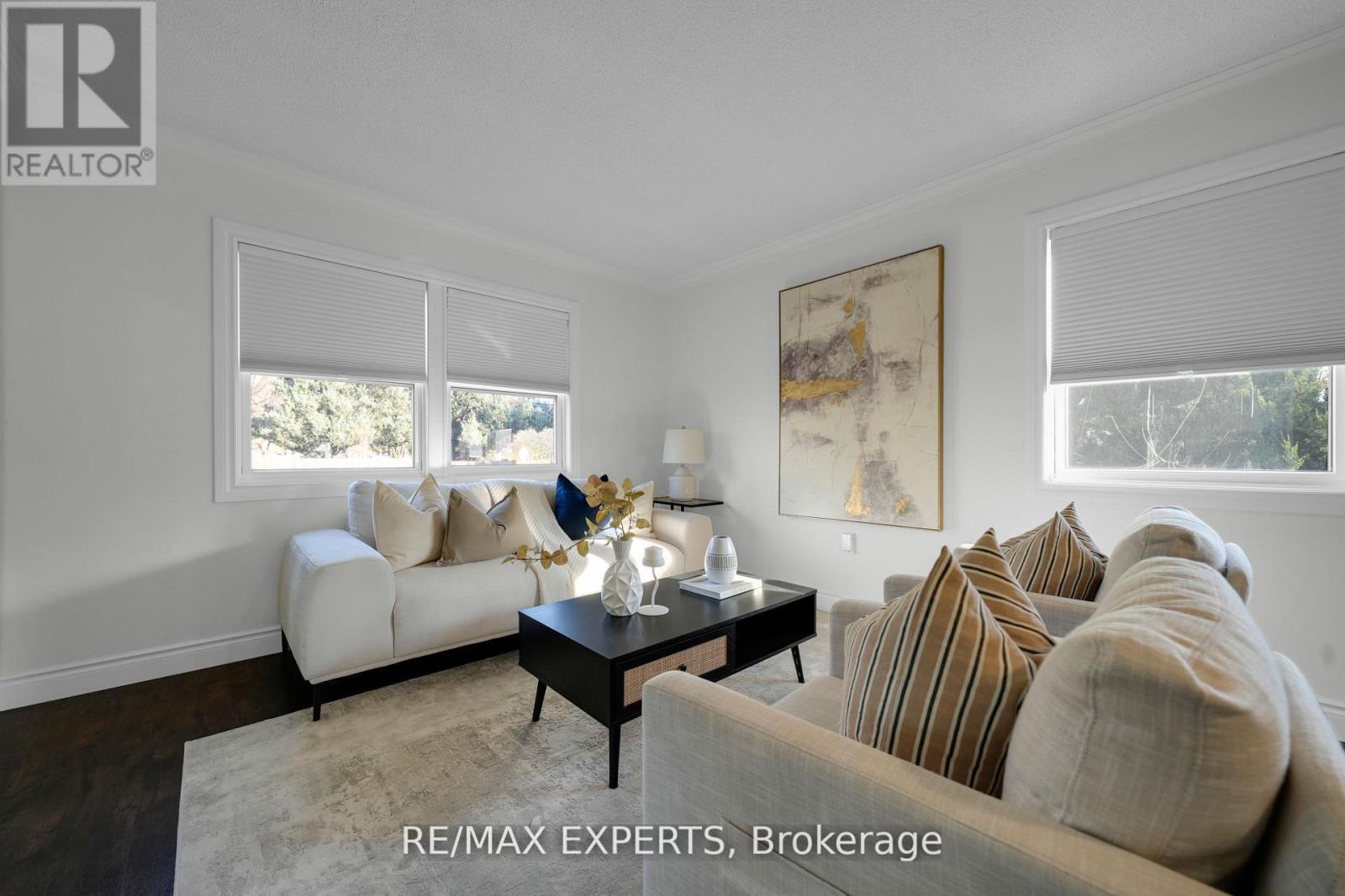 4 Larchmere Avenue, Toronto (humber Summit), Ontario
