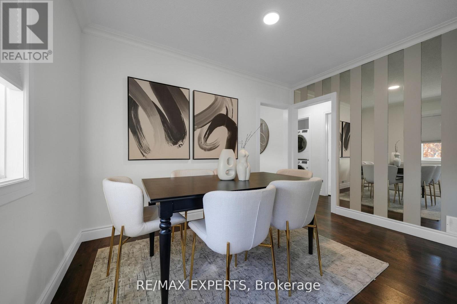 4 Larchmere Avenue, Toronto (humber Summit), Ontario