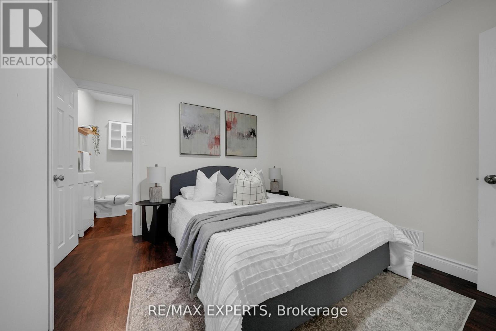 4 Larchmere Avenue, Toronto (humber Summit), Ontario