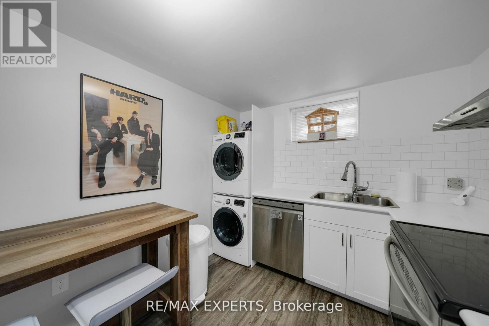 4 Larchmere Avenue, Toronto (humber Summit), Ontario
