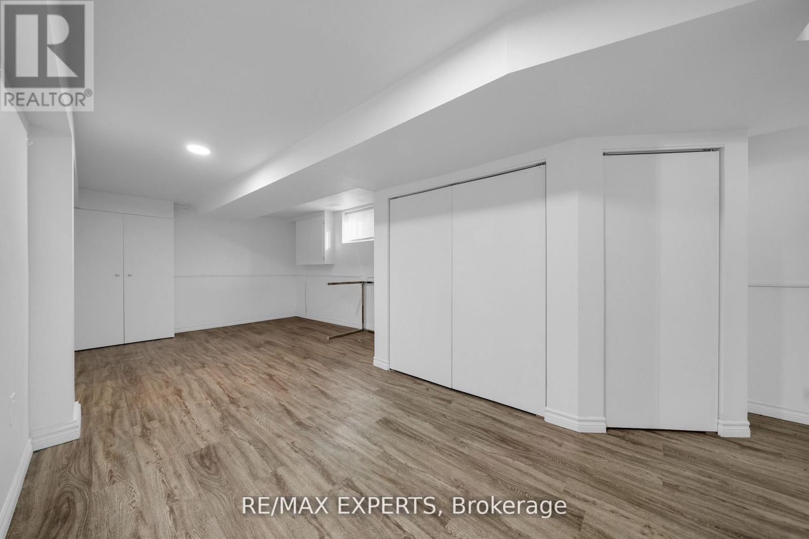4 Larchmere Avenue, Toronto (humber Summit), Ontario