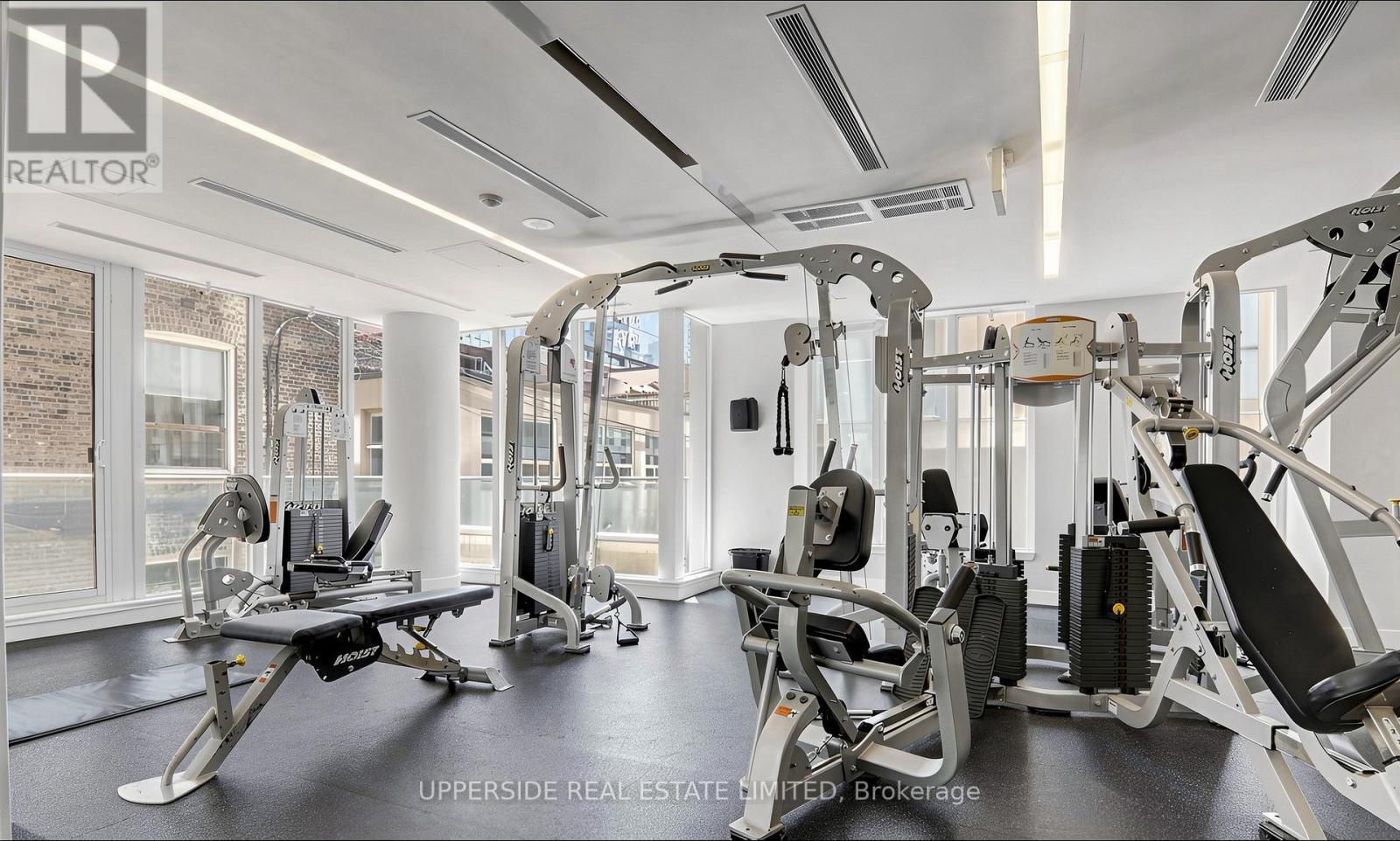 607 - 126 Simcoe Street, Toronto (waterfront Communities), Ontario