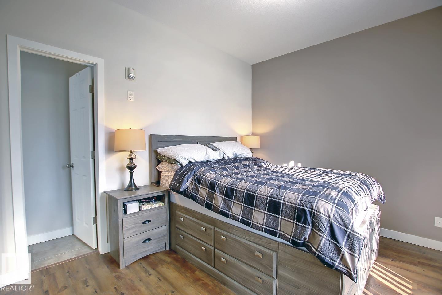 #102 10905 109 St Nw, Edmonton, Alberta