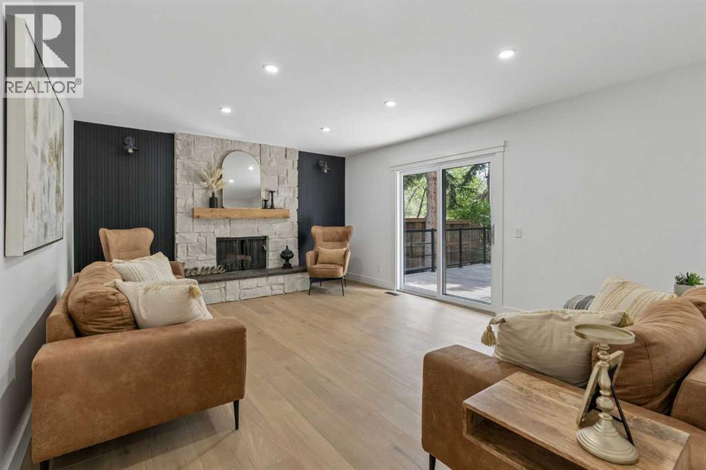 111 Canata Close Sw, Calgary, Alberta