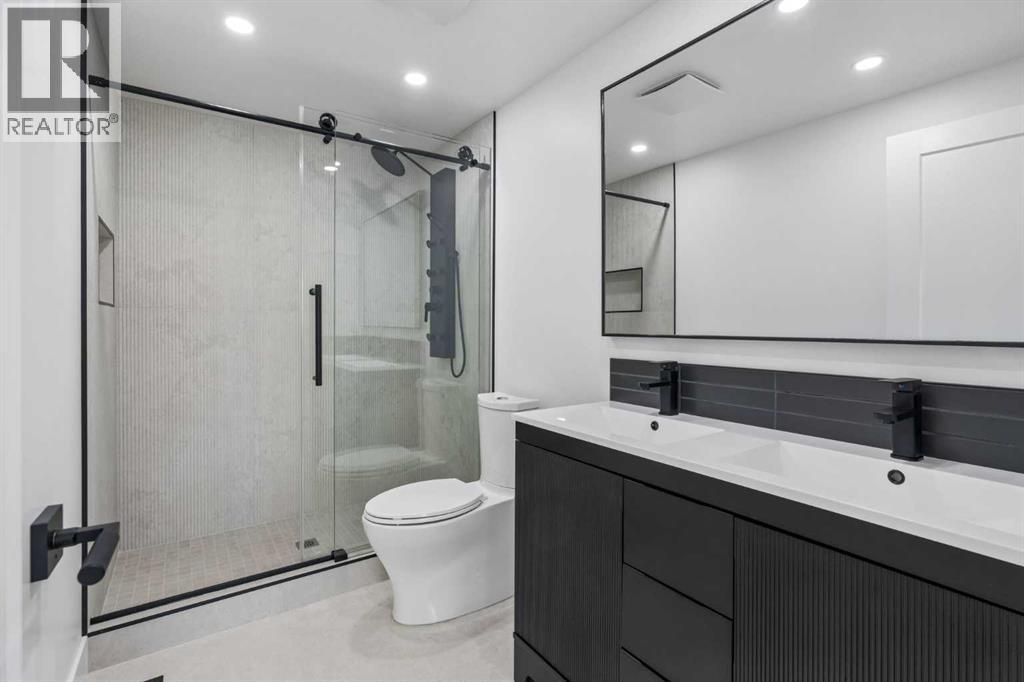 111 Canata Close Sw, Calgary, Alberta