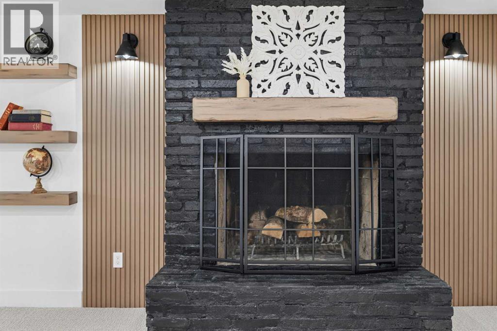 111 Canata Close Sw, Calgary, Alberta