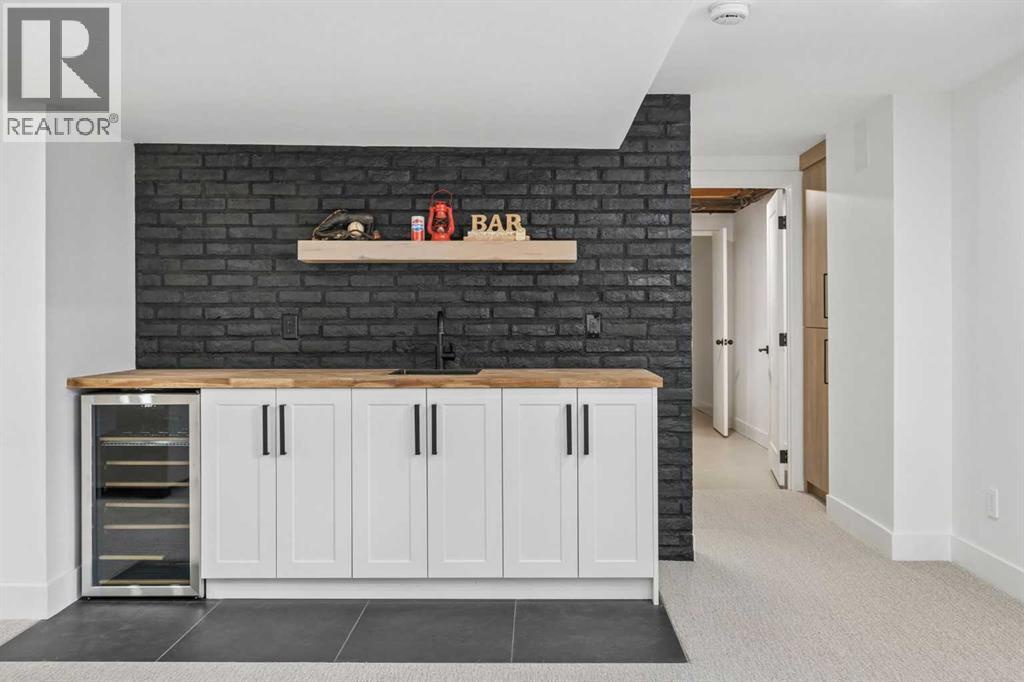 111 Canata Close Sw, Calgary, Alberta