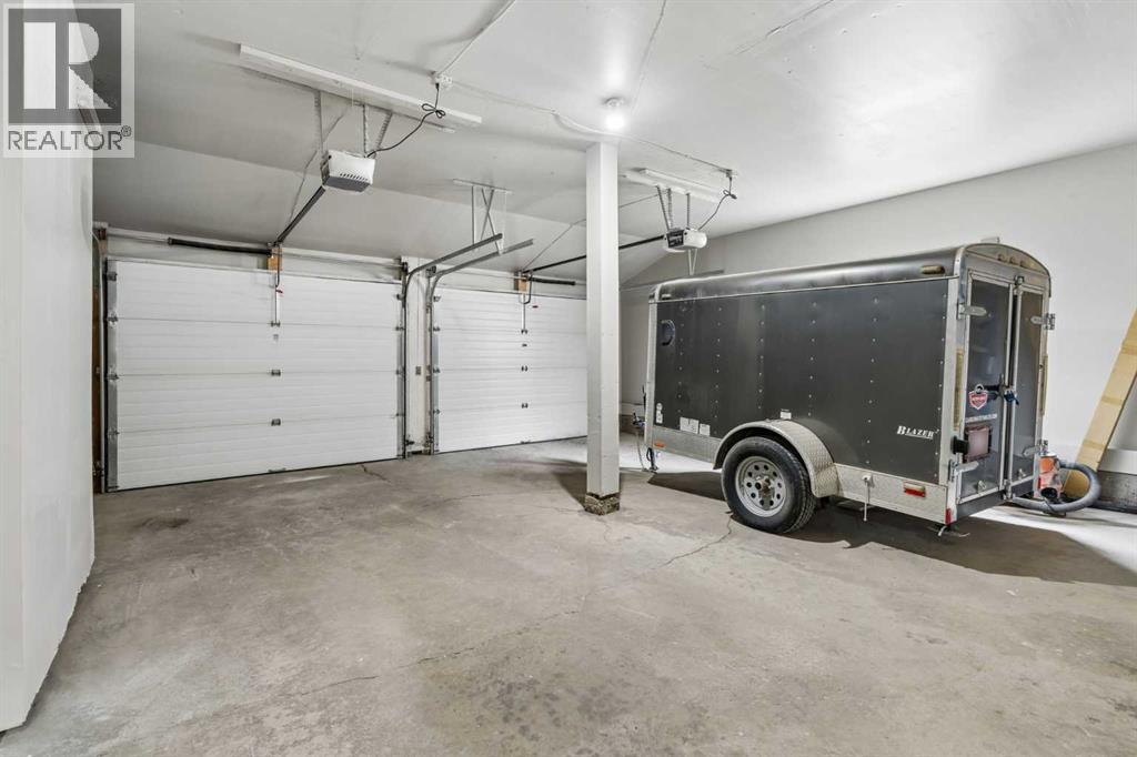111 Canata Close Sw, Calgary, Alberta