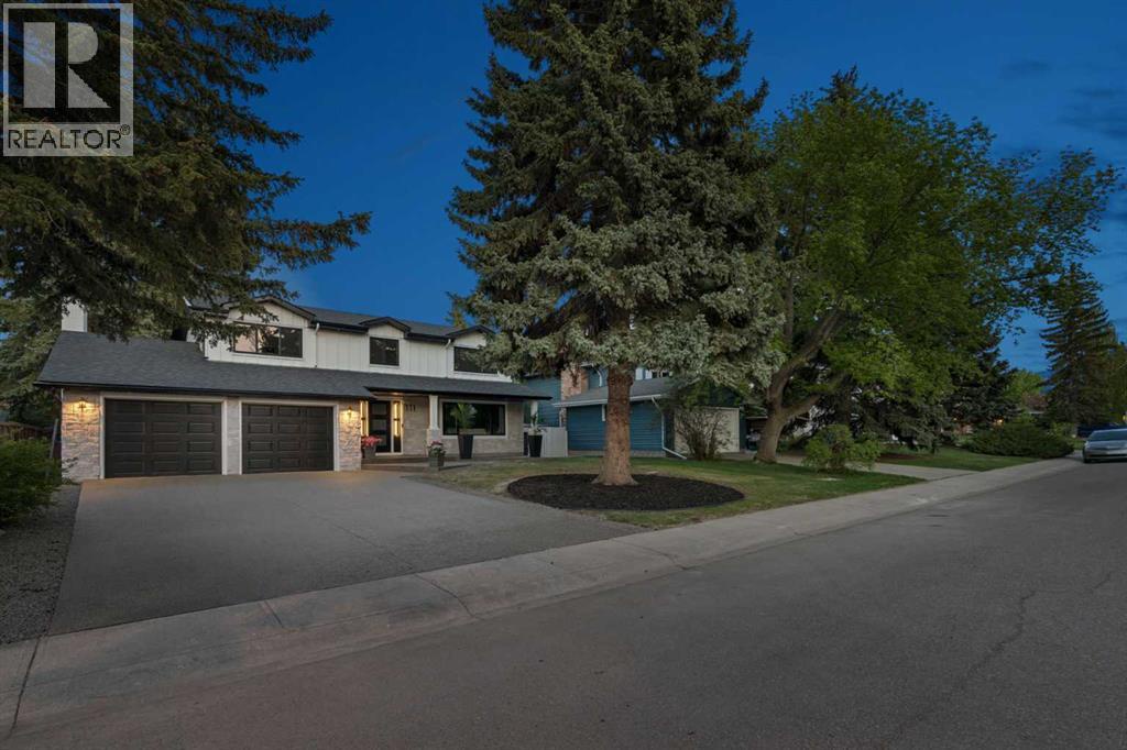 111 Canata Close Sw, Calgary, Alberta