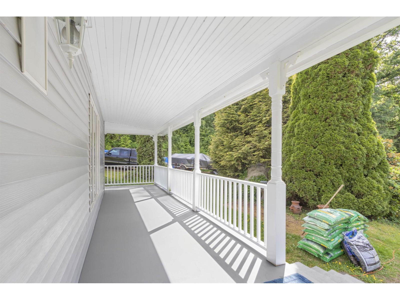 9526 Slater Street, Mission, British Columbia