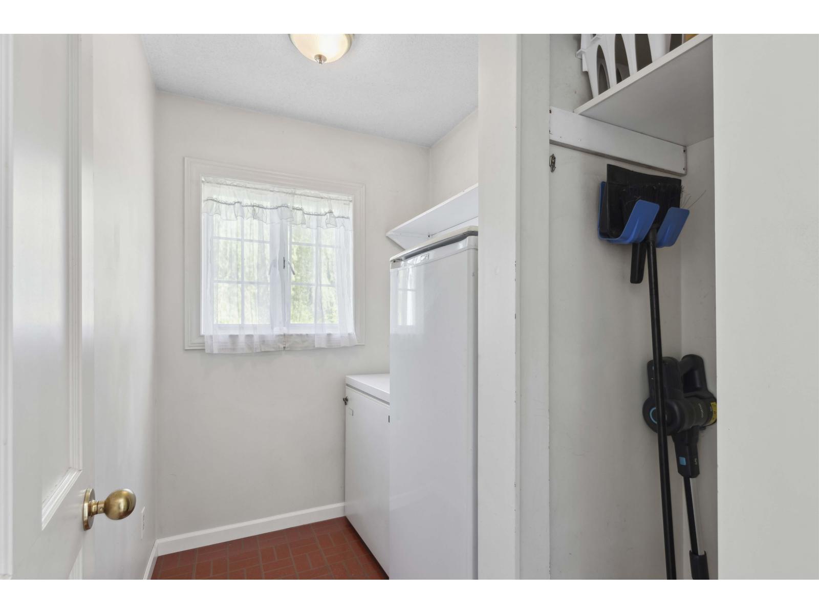 9526 Slater Street, Mission, British Columbia