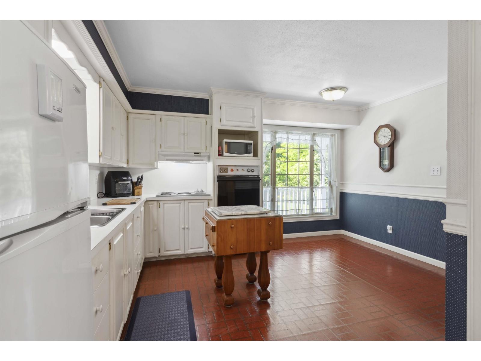 9526 Slater Street, Mission, British Columbia