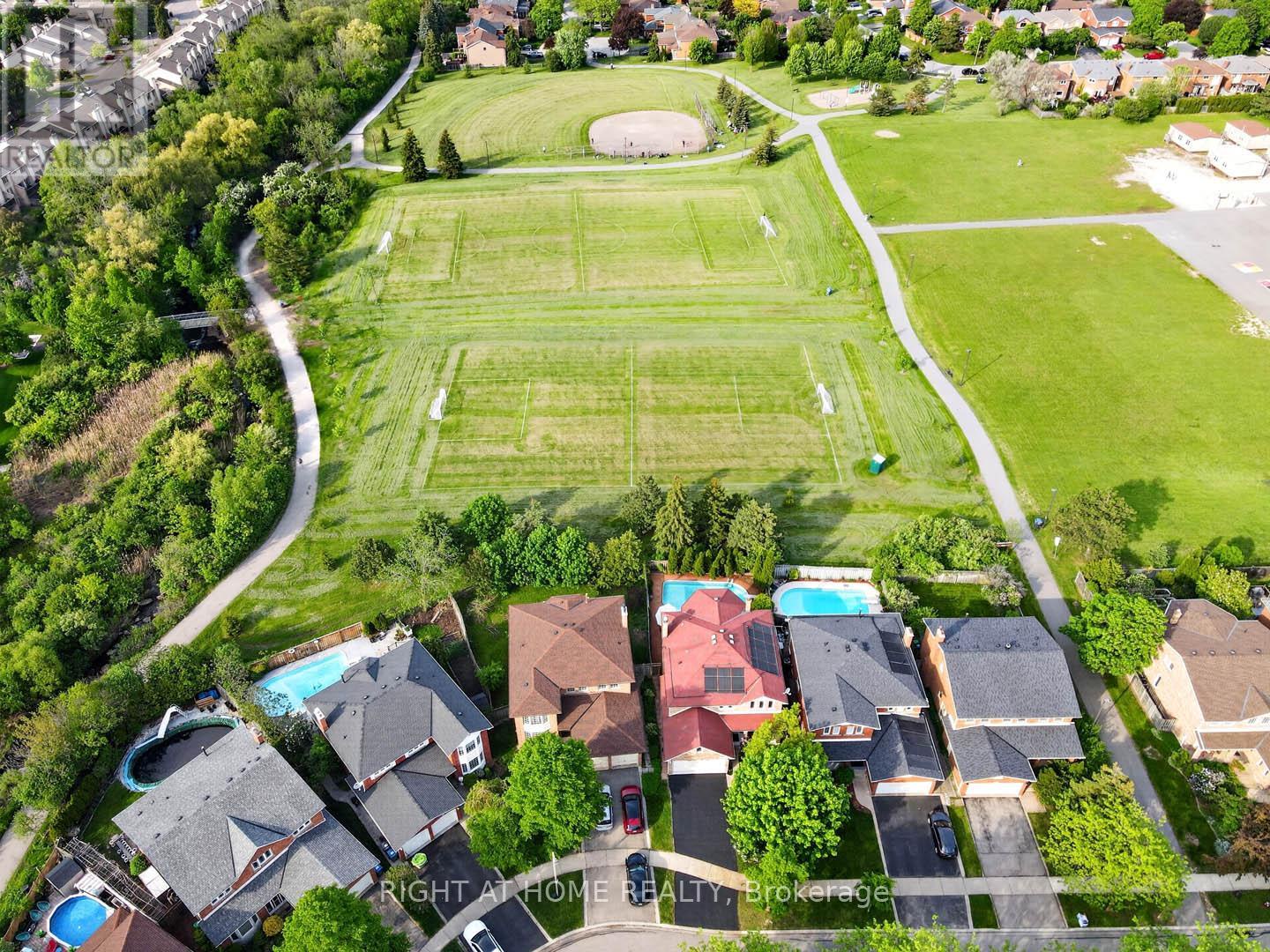 4629 Phoenix Park Crescent, Mississauga (central Erin Mills), Ontario