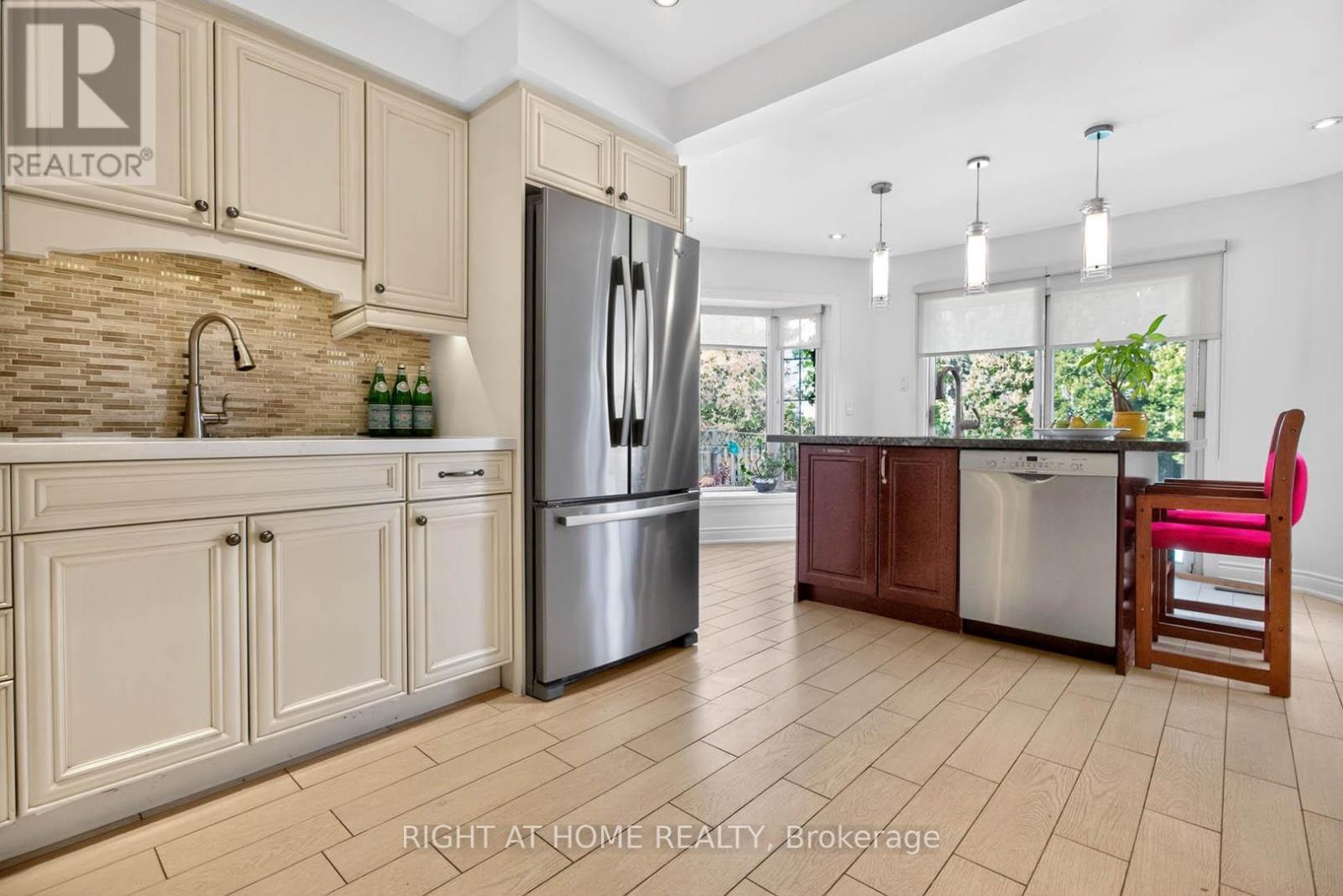4629 Phoenix Park Crescent, Mississauga (central Erin Mills), Ontario