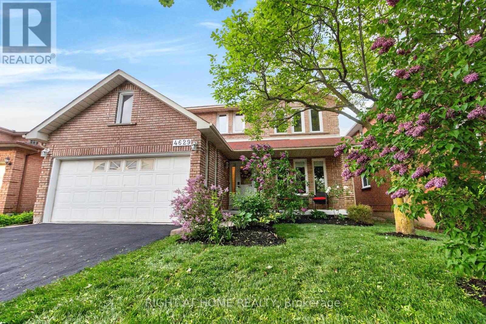 4629 Phoenix Park Crescent, Mississauga (central Erin Mills), Ontario