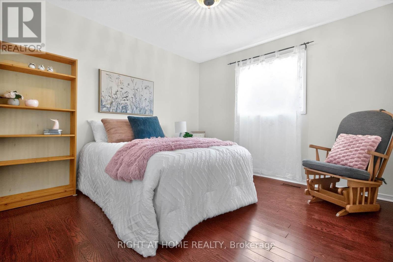 4629 Phoenix Park Crescent, Mississauga (central Erin Mills), Ontario