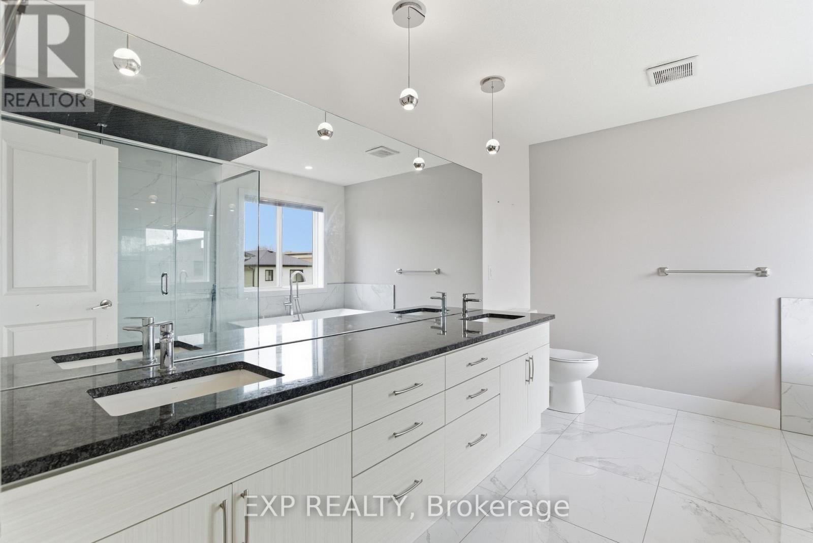 2255 Constance Avenue, London South (south U), Ontario