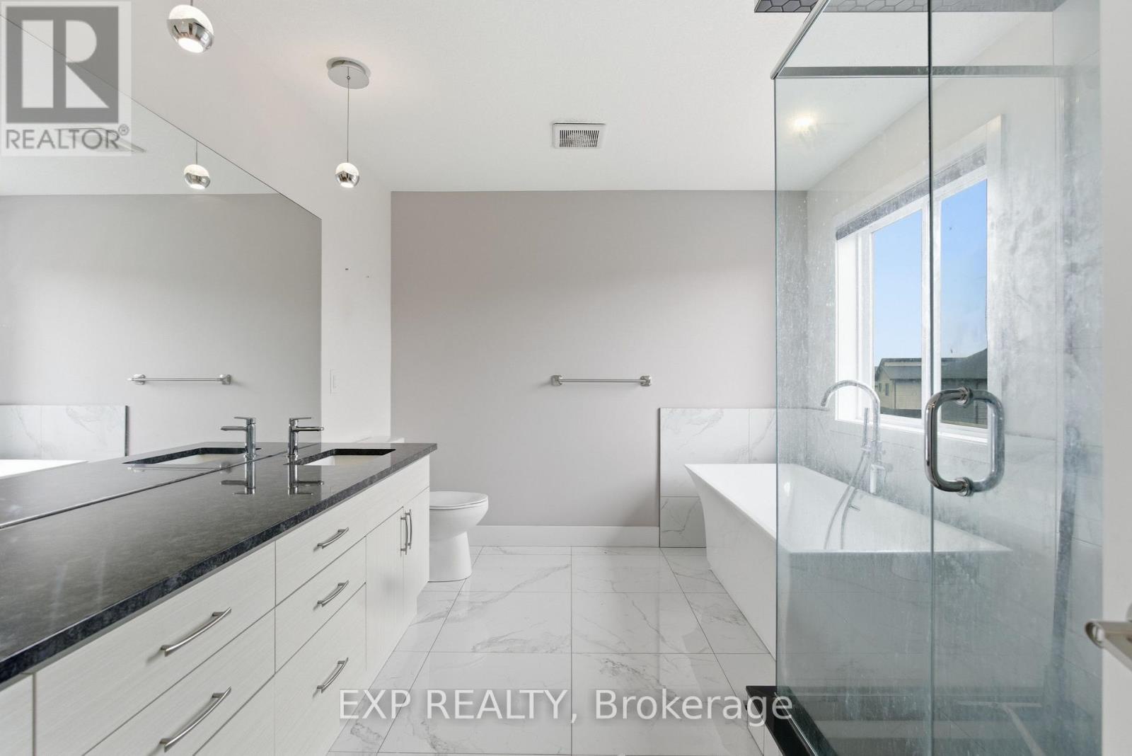 2255 Constance Avenue, London South (south U), Ontario
