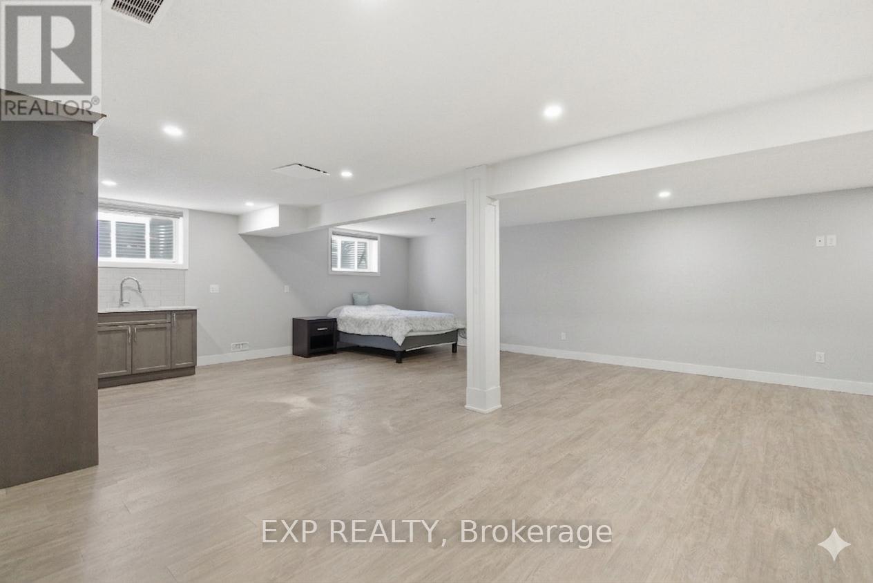 2255 Constance Avenue, London South (south U), Ontario