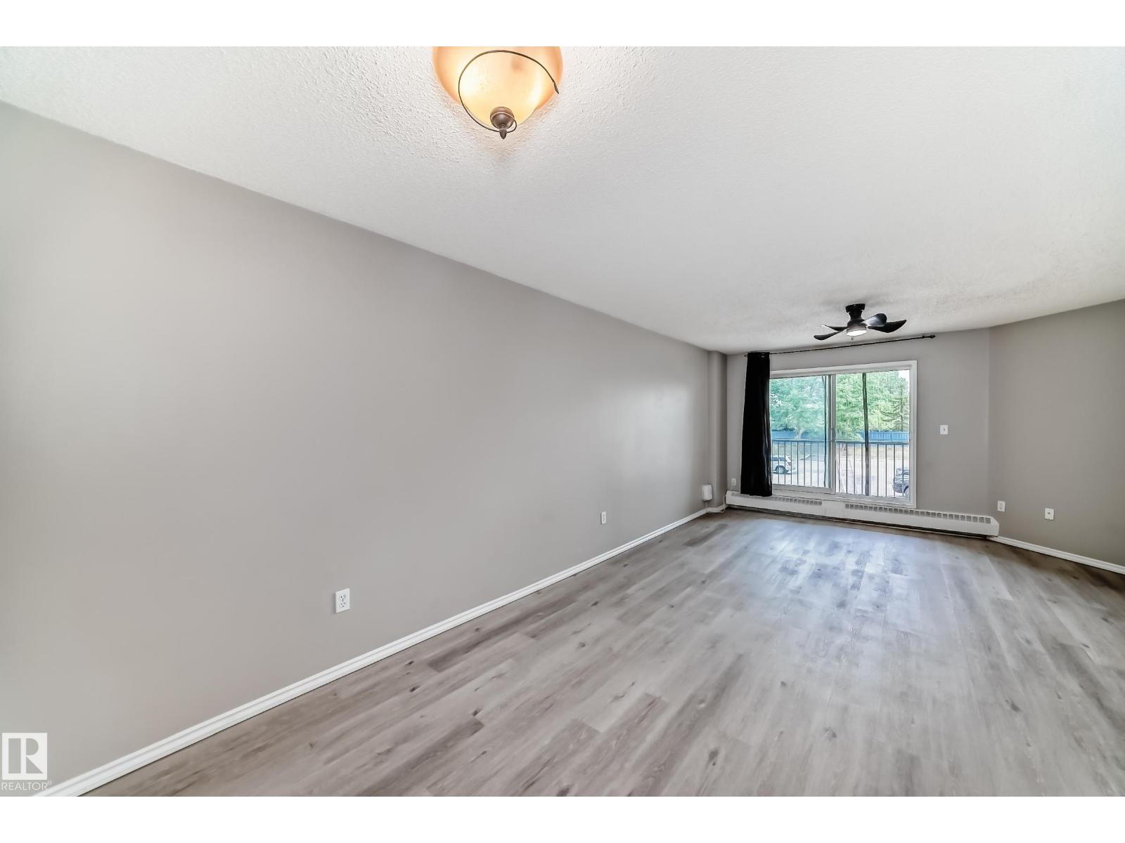 #204 2508 50 St Nw, Edmonton, Alberta