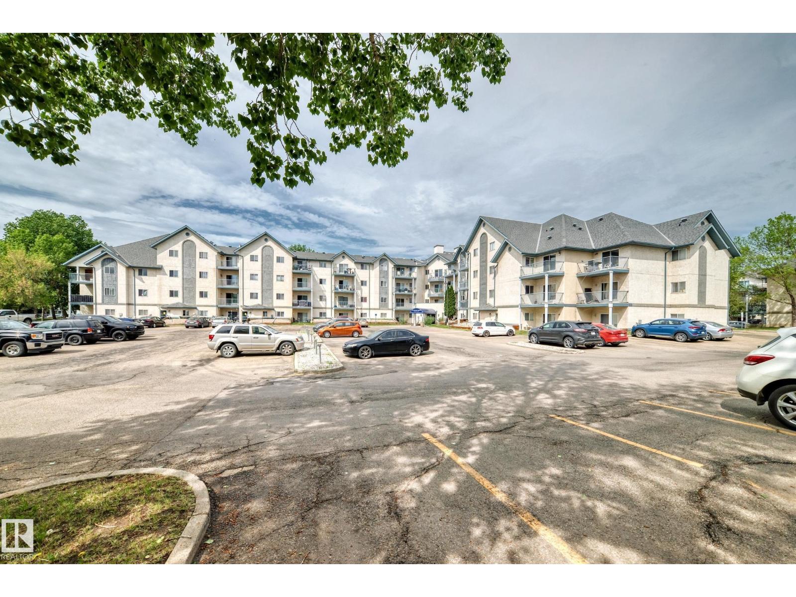 #204 2508 50 St Nw, Edmonton, Alberta