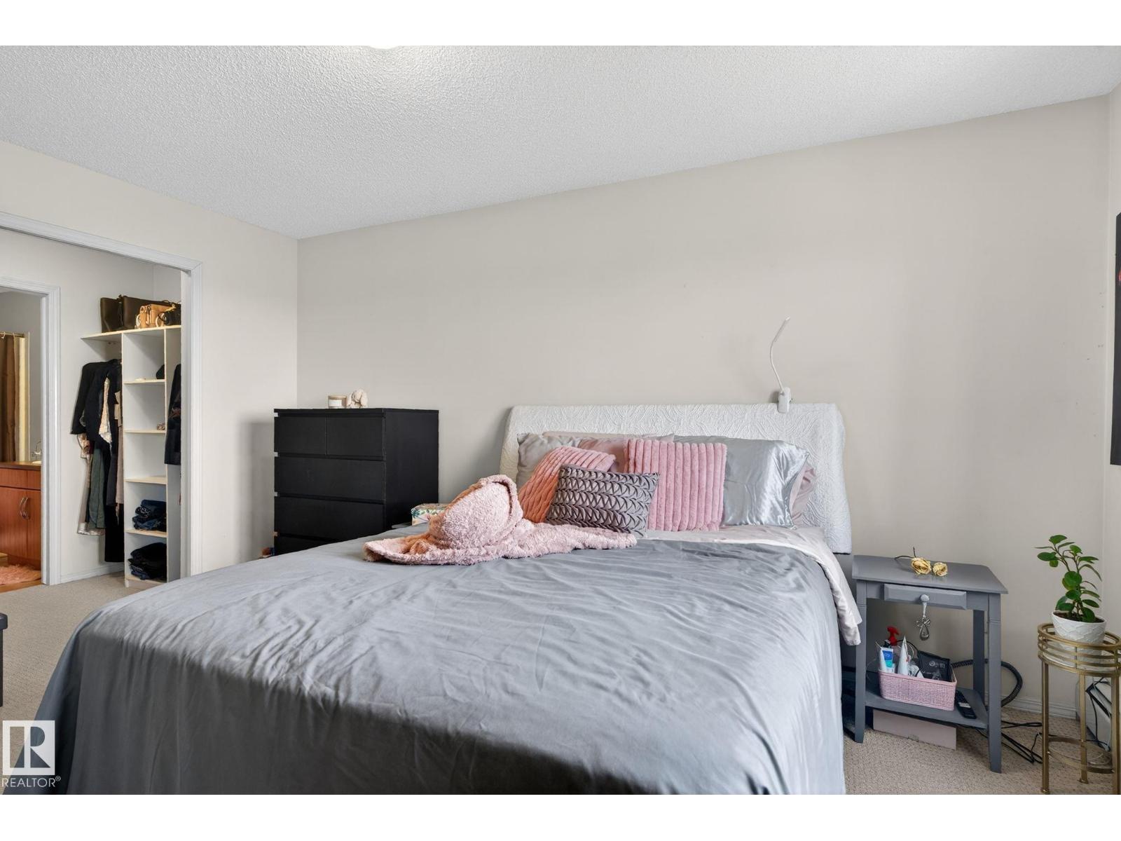 #423 2430 Guardian Rd Nw, Edmonton, Alberta