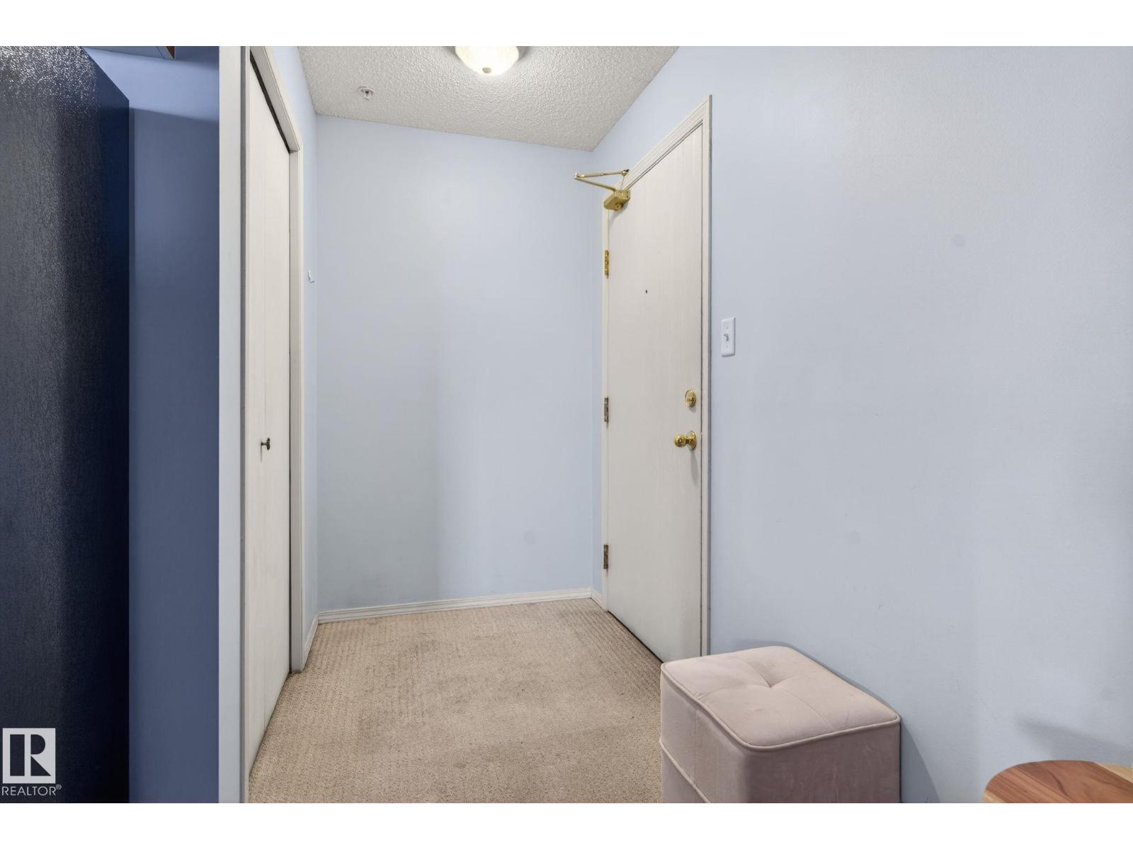 #423 2430 Guardian Rd Nw, Edmonton, Alberta