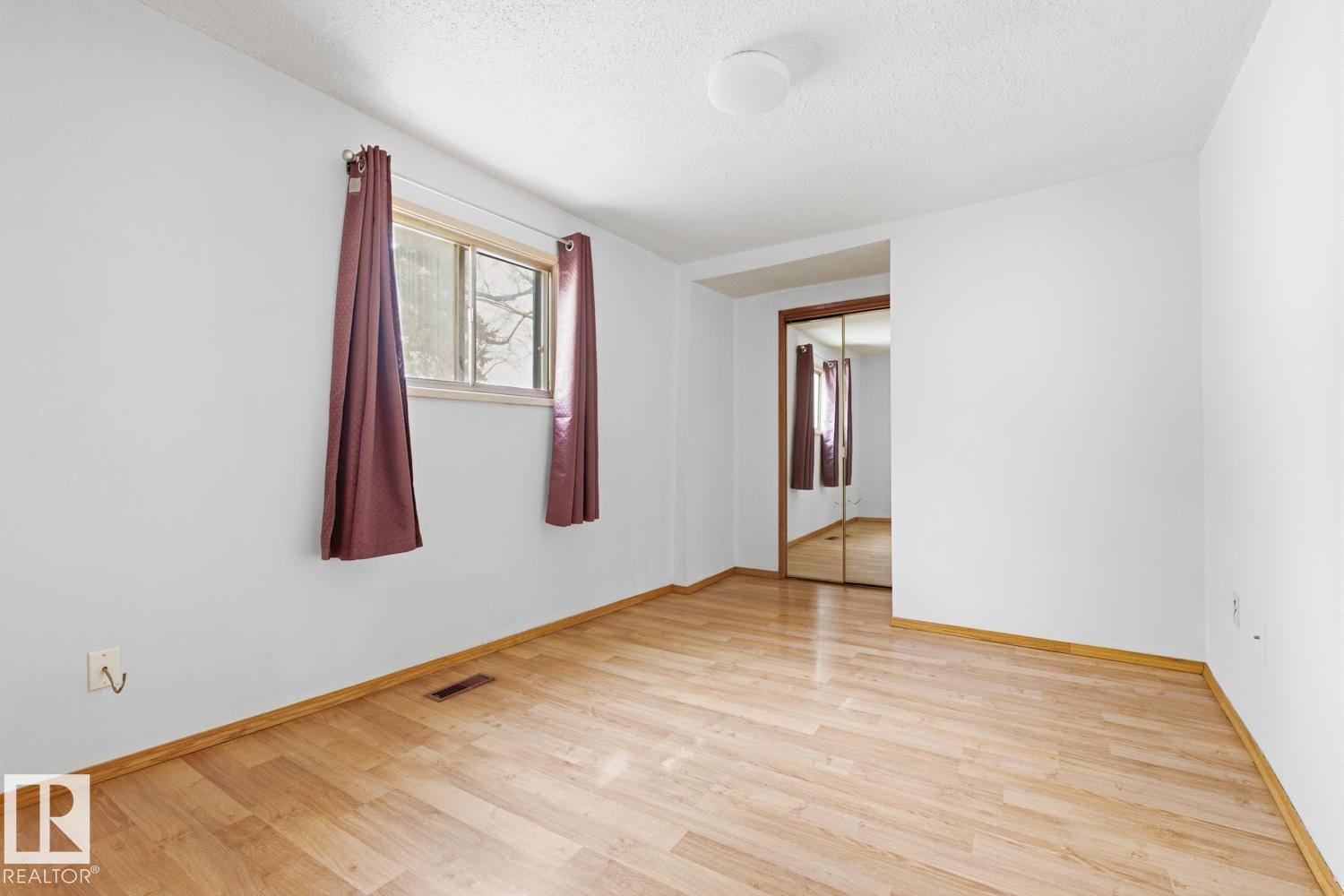 12134 96 St Nw, Edmonton, Alberta