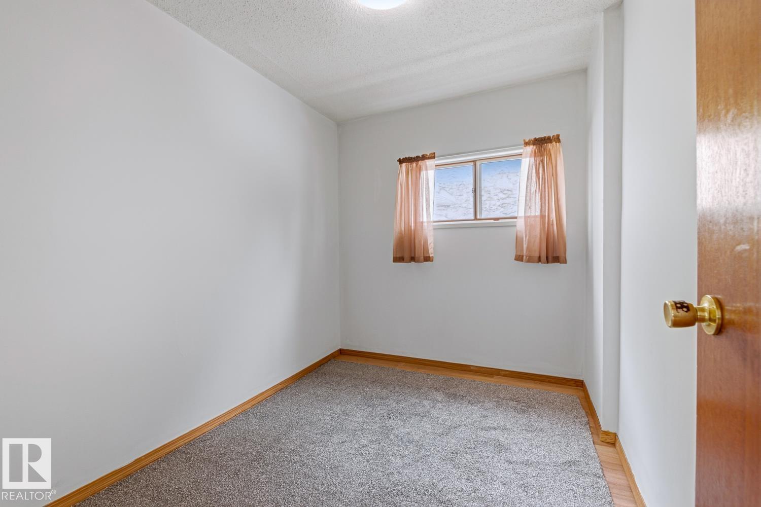 12134 96 St Nw, Edmonton, Alberta