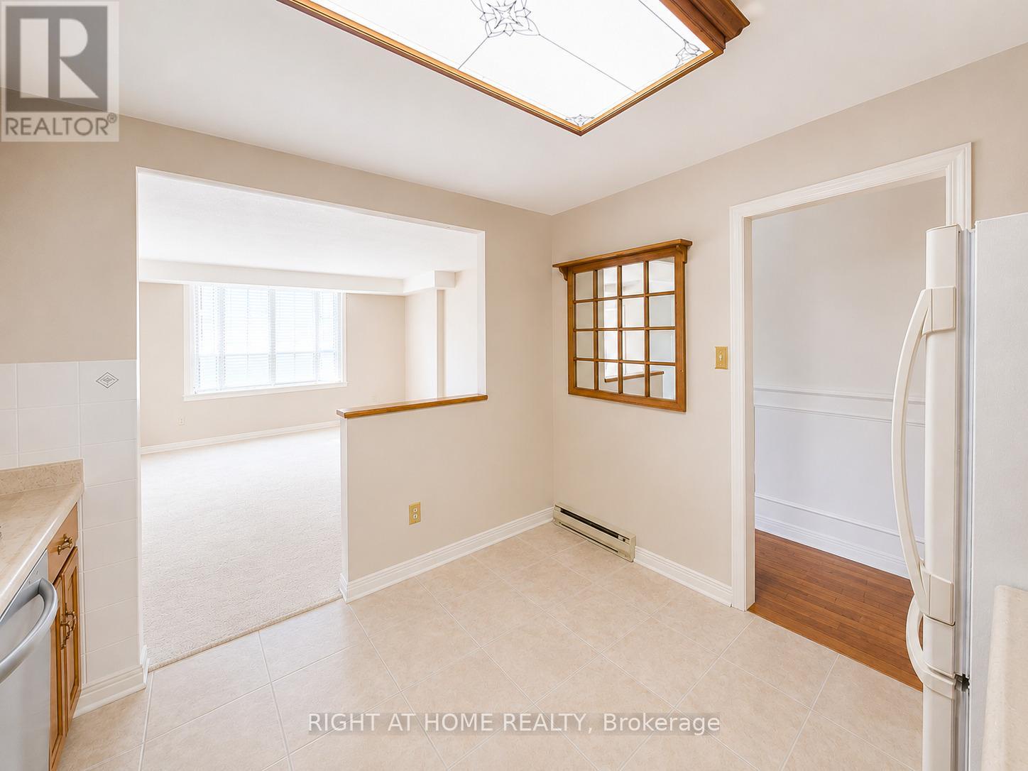 104 - 6 Village Green Boulevard, Hamilton (stoney Creek), Ontario