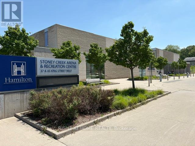 104 - 6 Village Green Boulevard, Hamilton (stoney Creek), Ontario