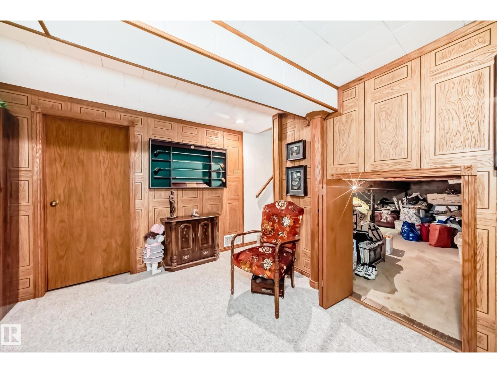 17707 84 Av Nw, Edmonton, Alberta
