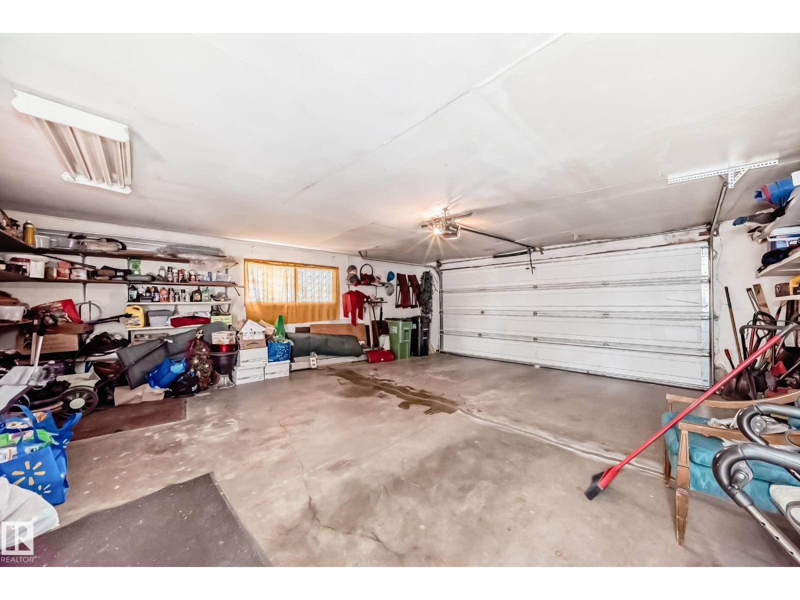 17707 84 Av Nw, Edmonton, Alberta
