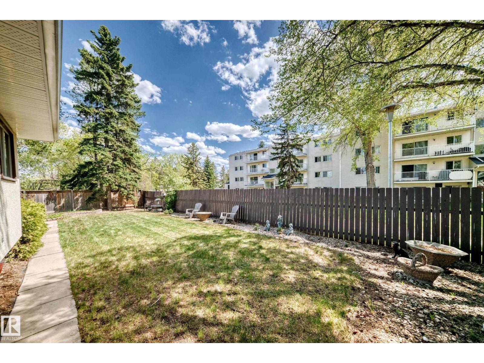 17707 84 Av Nw, Edmonton, Alberta