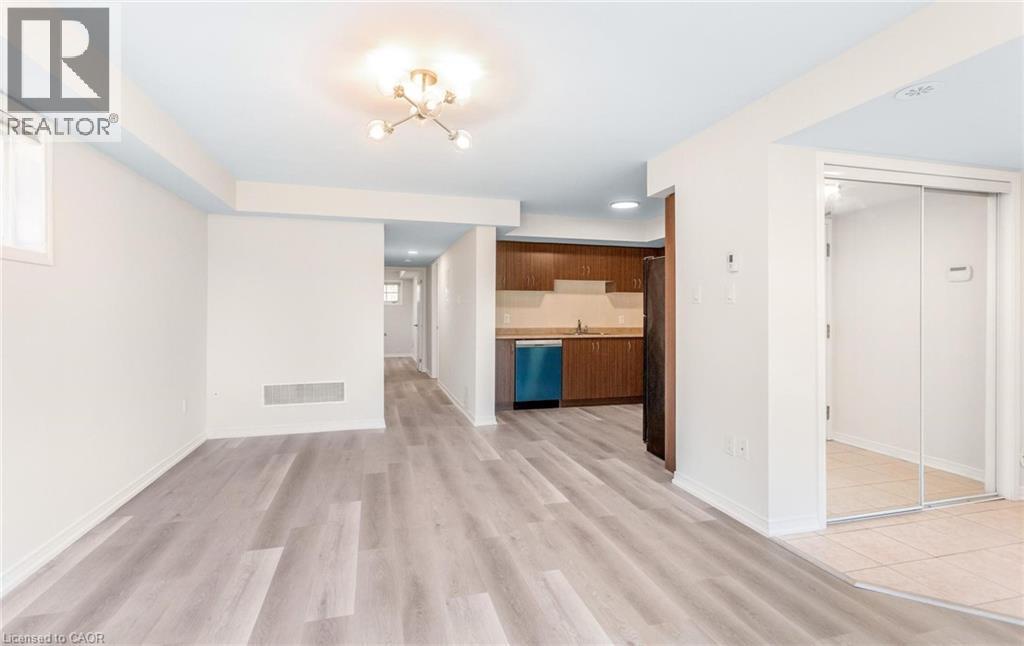 2441 Greenwich Drive Unit# 1, Oakville, Ontario