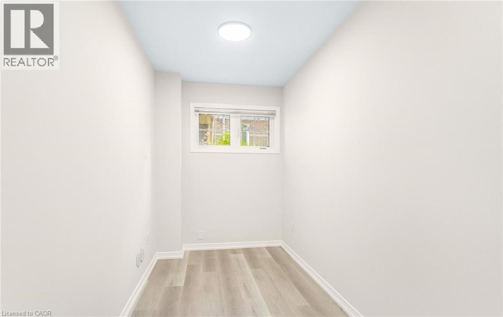 2441 Greenwich Drive Unit# 1, Oakville, Ontario