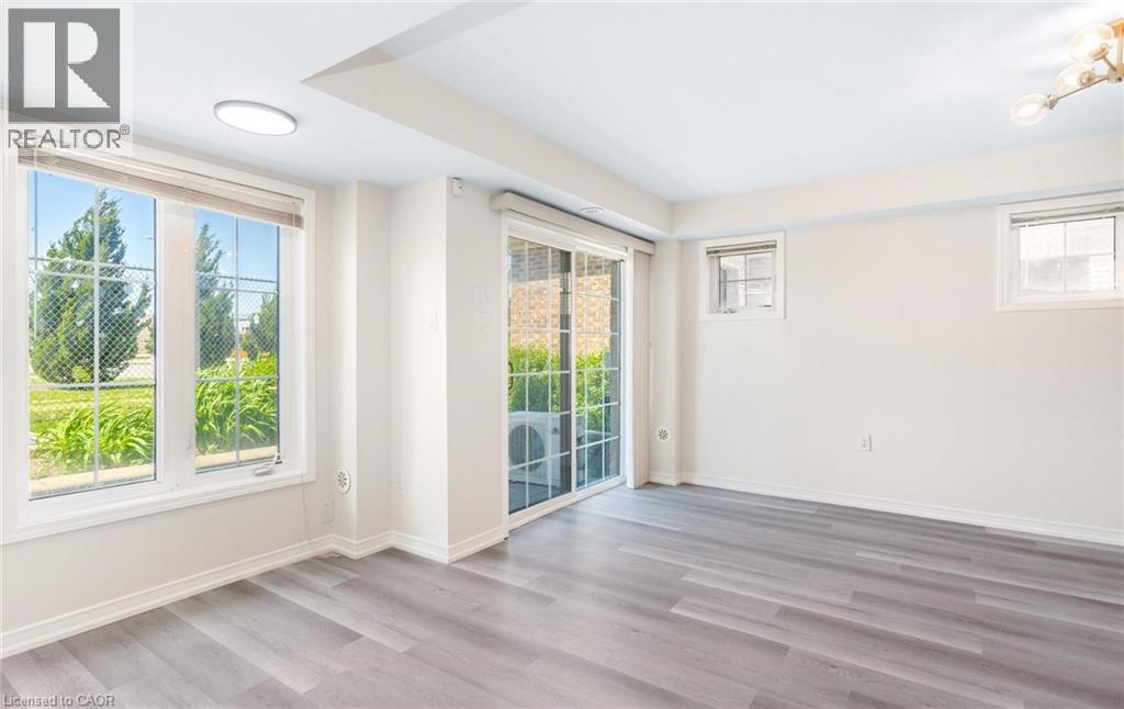 2441 Greenwich Drive Unit# 1, Oakville, Ontario