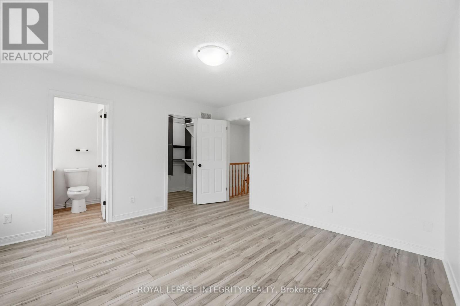 76 Hunterswood Crescent, Ottawa, Ontario