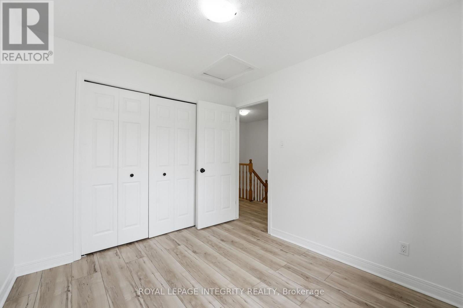 76 Hunterswood Crescent, Ottawa, Ontario