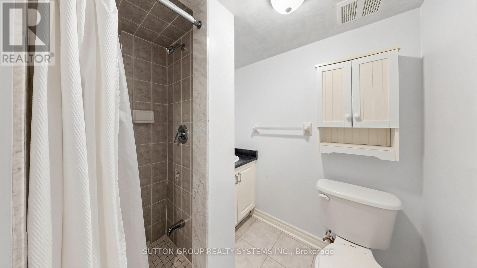 2138 Eglinton Avenue W, Toronto (briar Hill-belgravia), Ontario