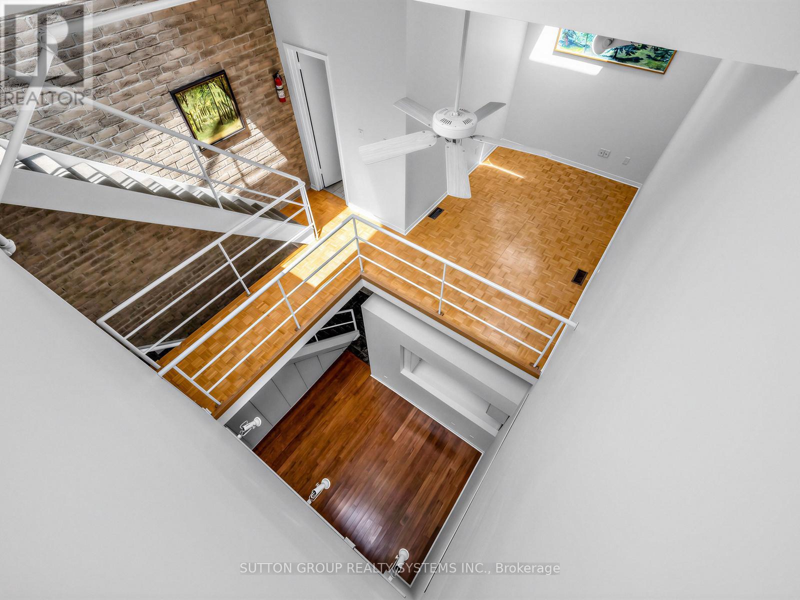 5 - 6 Bartlett Avenue W, Toronto (dovercourt-wallace Emerson-junction), Ontario
