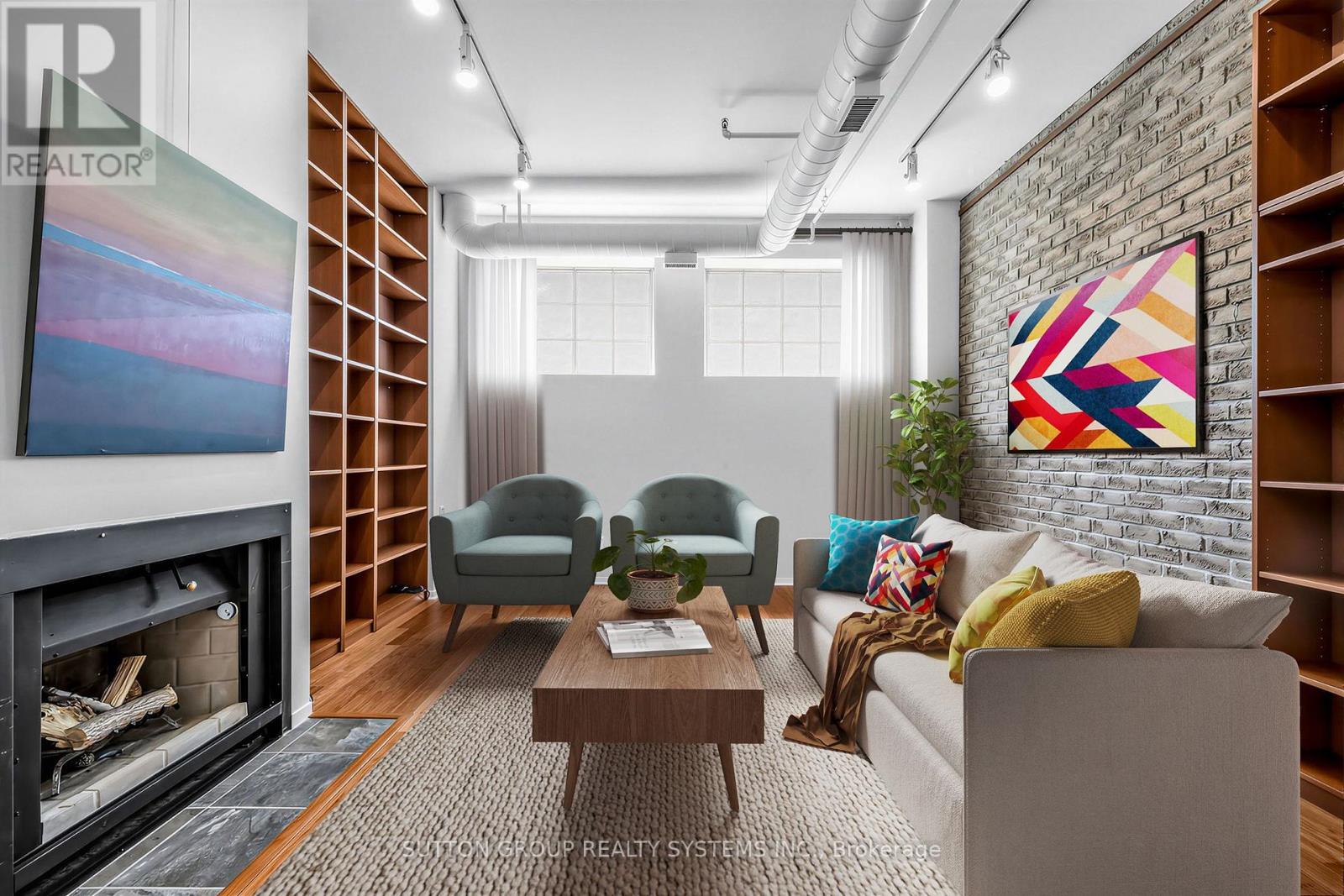 5 - 6 Bartlett Avenue W, Toronto (dovercourt-wallace Emerson-junction), Ontario