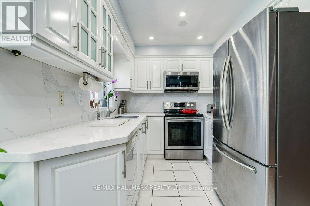140 Conn Smythe Drive, Toronto (scarborough Village), Ontario