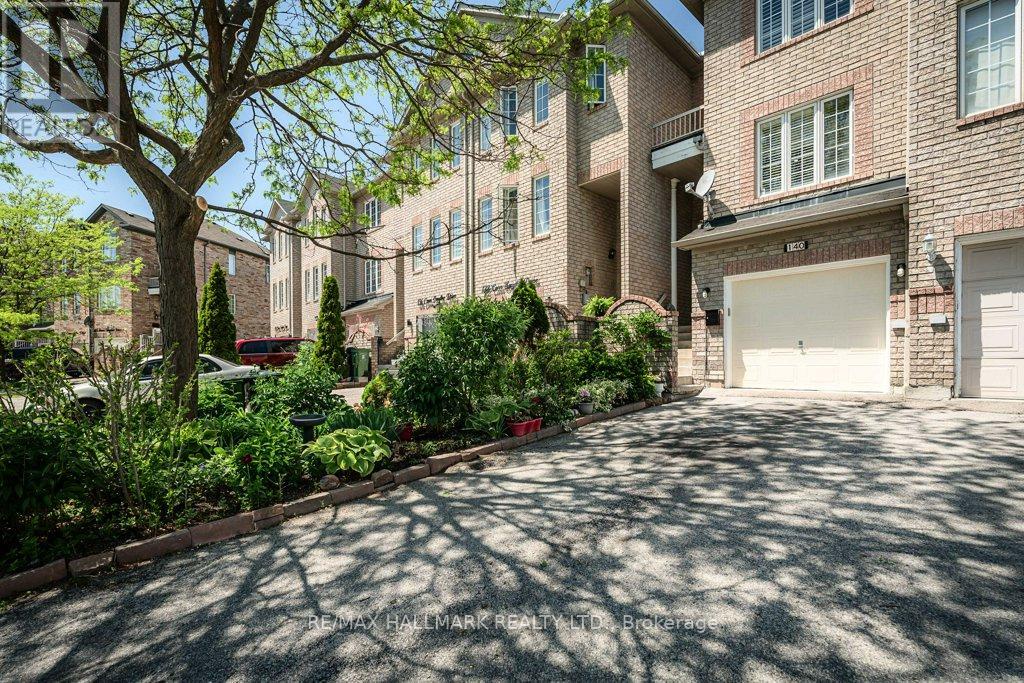 140 Conn Smythe Drive, Toronto (scarborough Village), Ontario