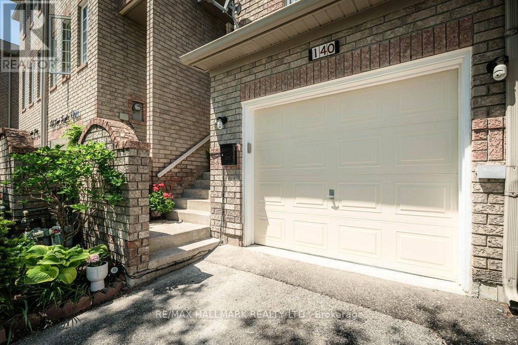 140 Conn Smythe Drive, Toronto (scarborough Village), Ontario