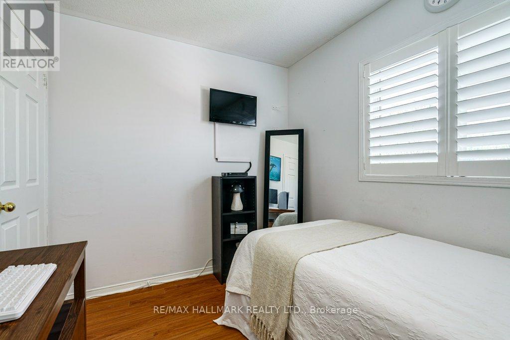140 Conn Smythe Drive, Toronto (scarborough Village), Ontario