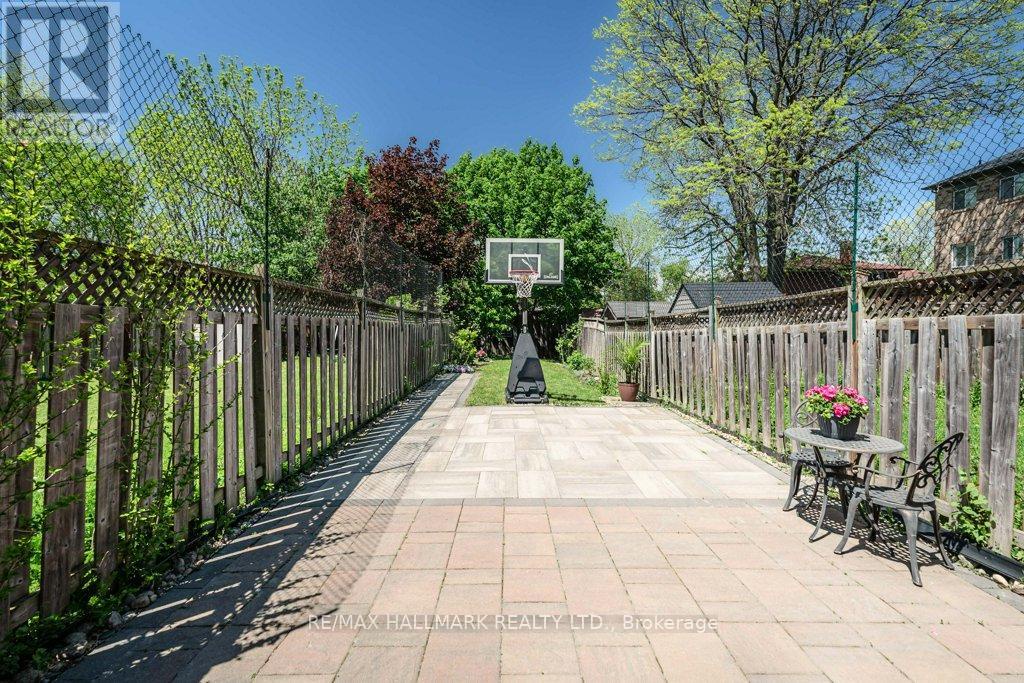 140 Conn Smythe Drive, Toronto (scarborough Village), Ontario