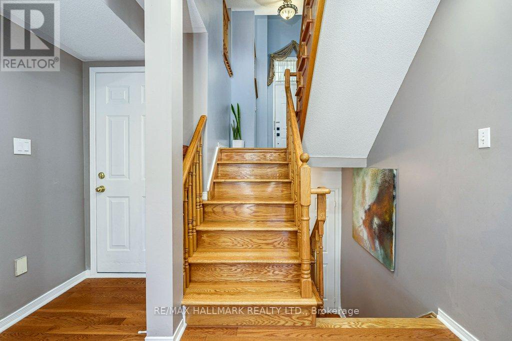 140 Conn Smythe Drive, Toronto (scarborough Village), Ontario
