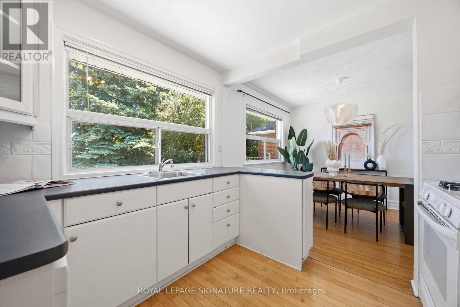 37 Ivorwood Crescent, Toronto (wexford-maryvale), Ontario